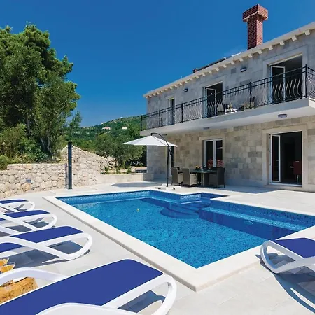 Stunning In Zaton Veliki With 3 Bedrooms, Wifi And Jacuzzi Prázdninový dům Zaton (Dubrovnik-Neretva)
