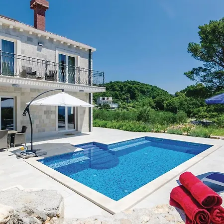 Stunning In Zaton Veliki With 3 Bedrooms, Wifi And Jacuzzi * Zaton (Dubrovnik-Neretva)