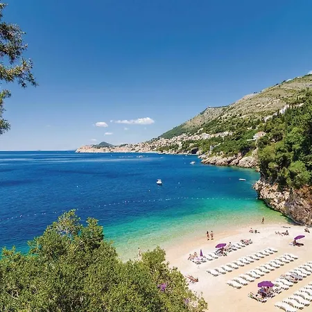 Stunning In Zaton Veliki With 3 Bedrooms, Wifi And Jacuzzi Prázdninový dům Zaton (Dubrovnik-Neretva)